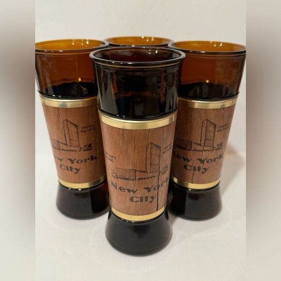 Set of 4 Vintage Siesta Ware New York City Glasses with Walnut Wood Jacket - Picture 2 of 9
